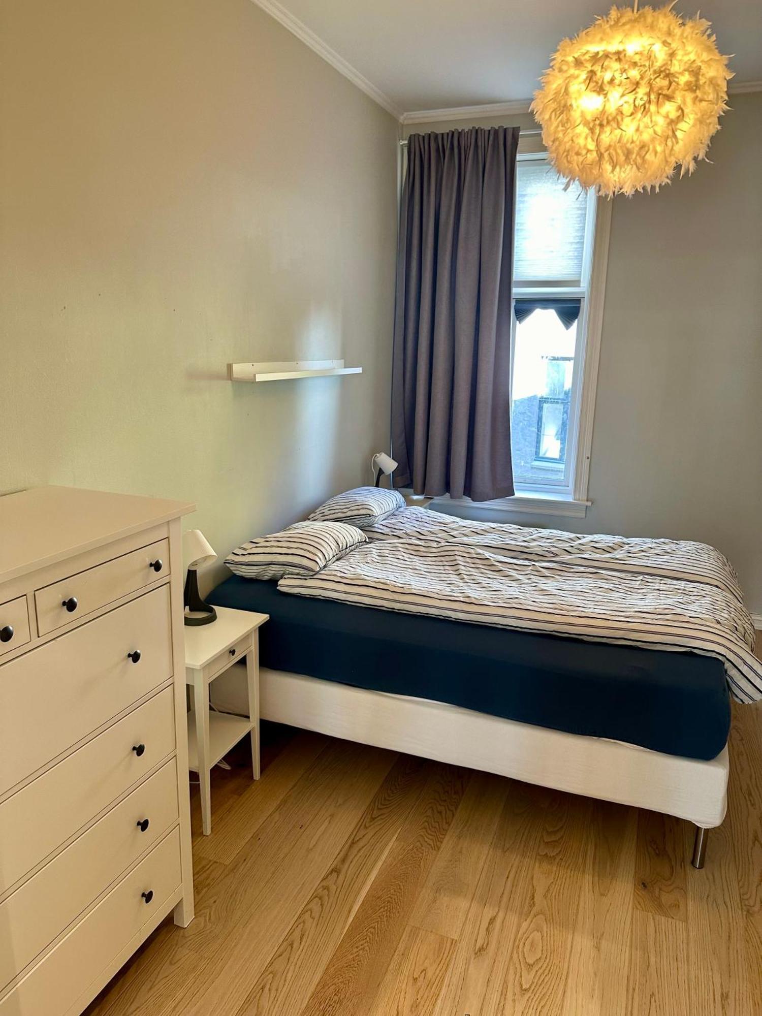 Classical 3 Bedroom, 2 Bath, Minutes From Royal Palace, Main Shopping Street, Restaurants & Downtown Oslo Zewnętrze zdjęcie